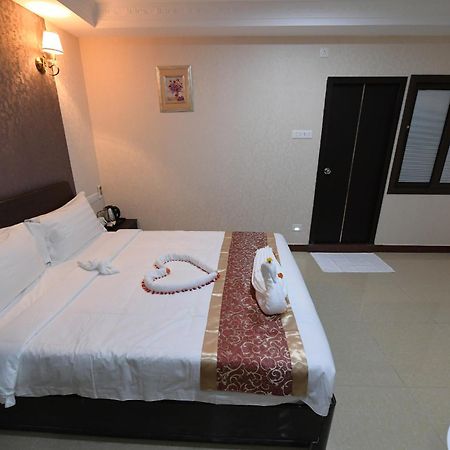 Tiruchirappalli Coastal Grand Hotel Sampath מראה חיצוני תמונה