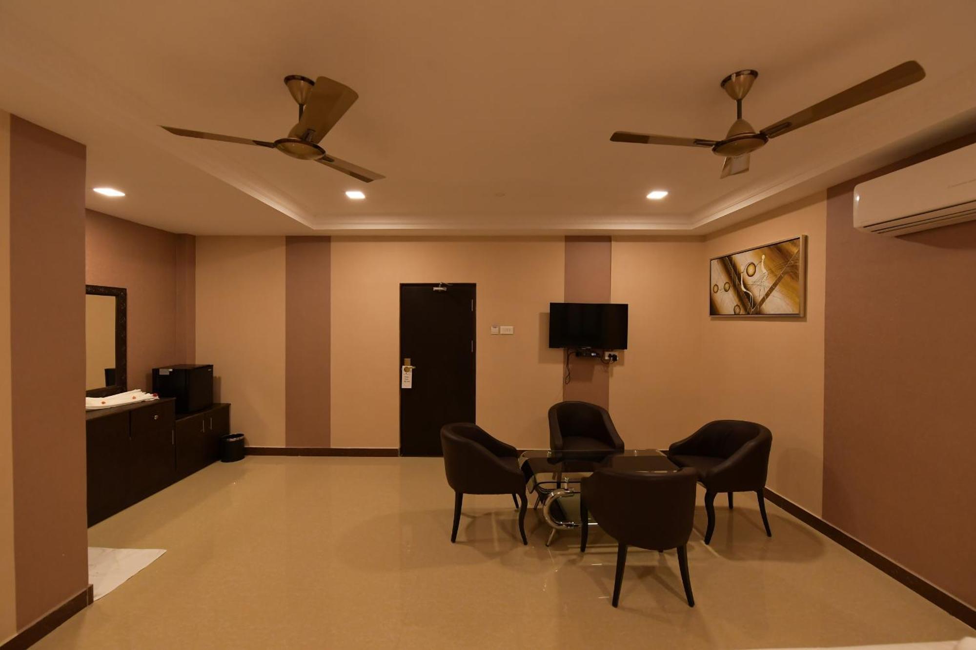 Tiruchirappalli Coastal Grand Hotel Sampath מראה חיצוני תמונה