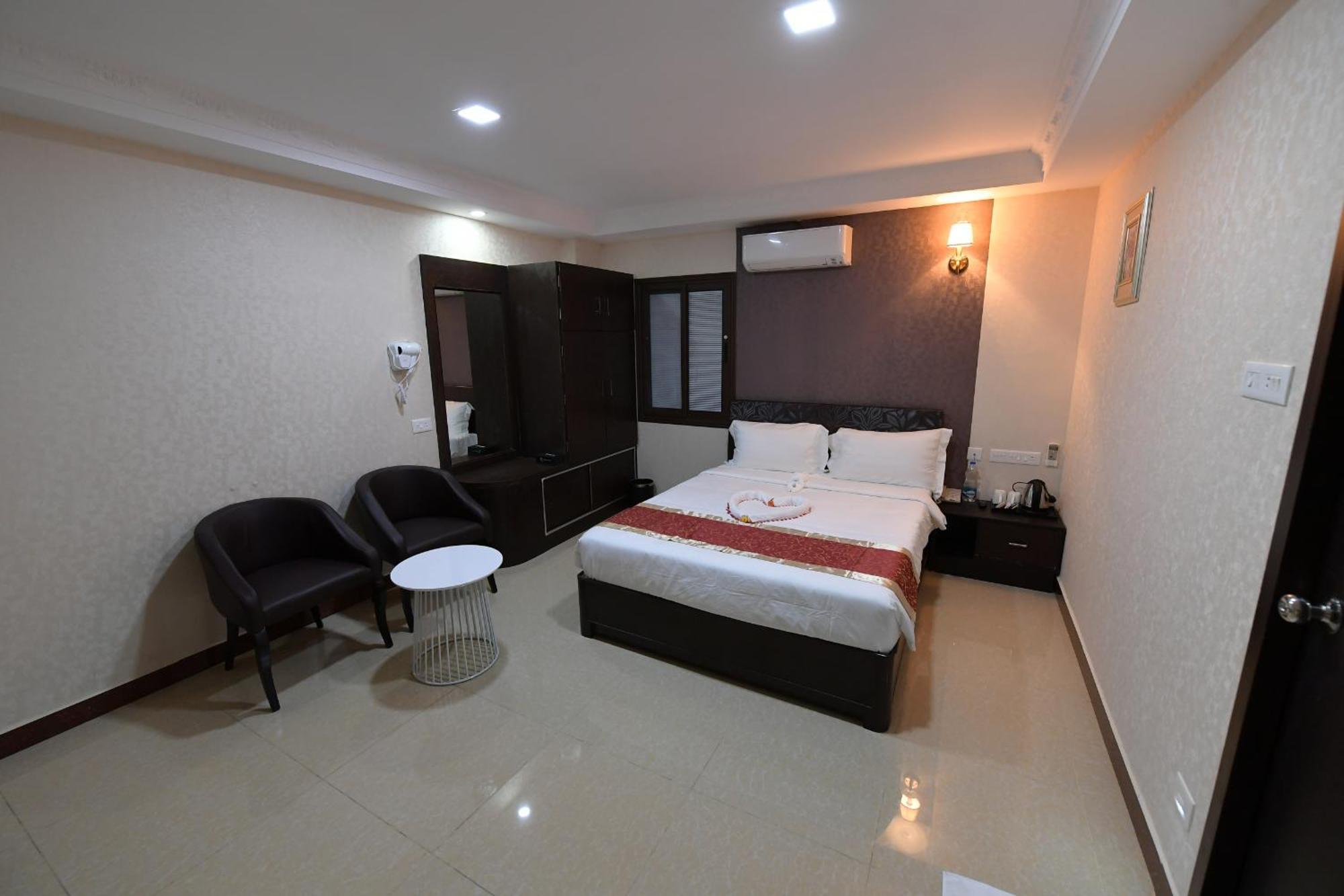 Tiruchirappalli Coastal Grand Hotel Sampath מראה חיצוני תמונה